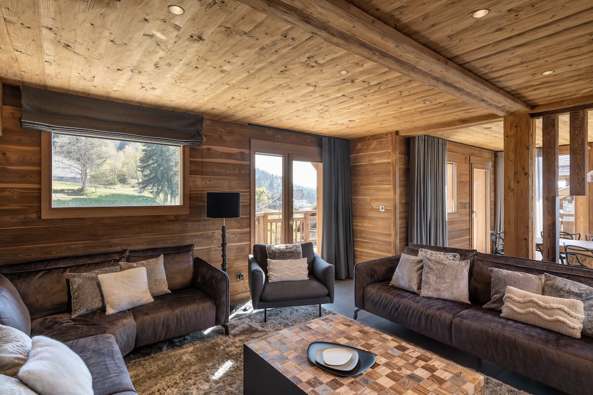 LA VALLEE CERENA - Pool and sauna - 14 people.